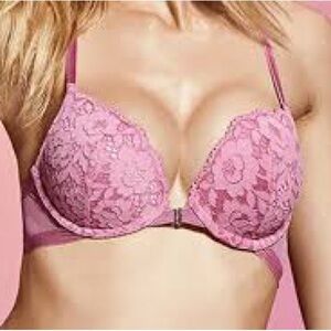 32D VS racerback bra Victoria's Secret Mauve Rose Crochet Padded Underwire EUC